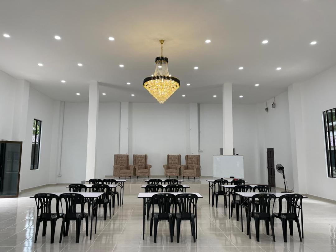 Dgeting Beach Resort Tumpat Екстериор снимка